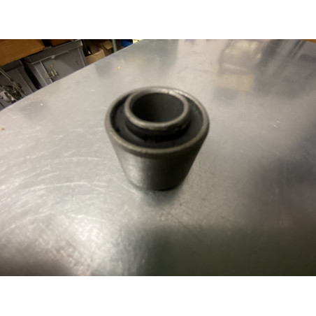 Upper drop link bush anti-roll bar