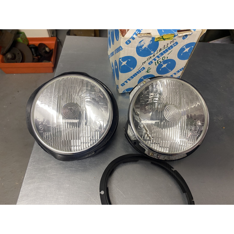 Fernscheinwerfer kompletter Satz 106 - Spider, Sprint & Berlina - Carello, NOS
