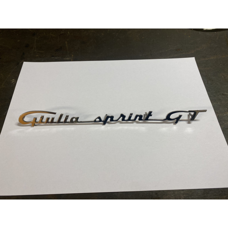 Schriftzug Alfa Romeo 105 "Giulia Sprint GT" für Kofferraumdeckel