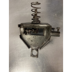 Hood/bonnet catch/release mechanism 105 GT - used