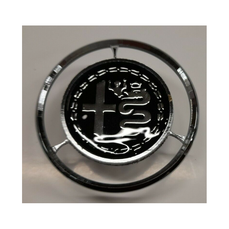 Emblem Alfa Romeo, schwarz mit Kranz, mit Kunststoff Beschichtung, hinten