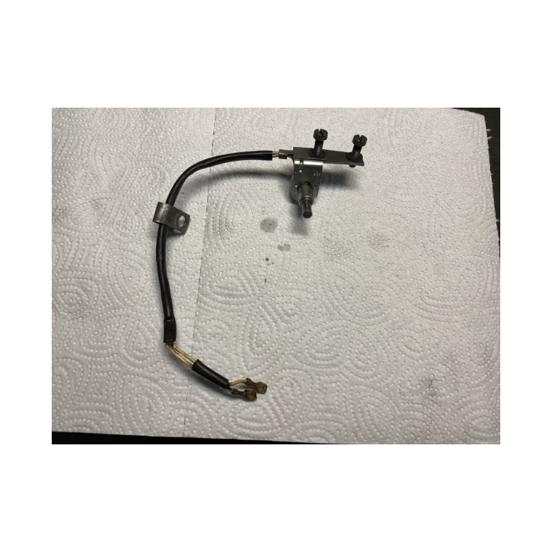 Schalter Rückwärtsgang inklusive Halterung - 101 1600, 105 bis Bj '67 - gebraucht