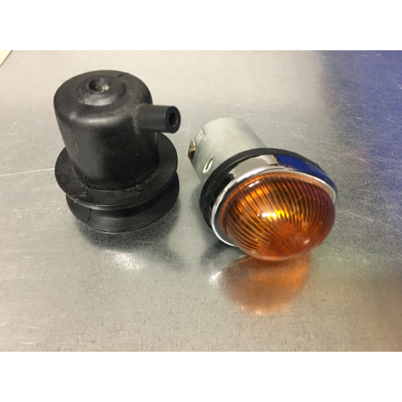 Side indicator tear drop style with rubber gasket right/left