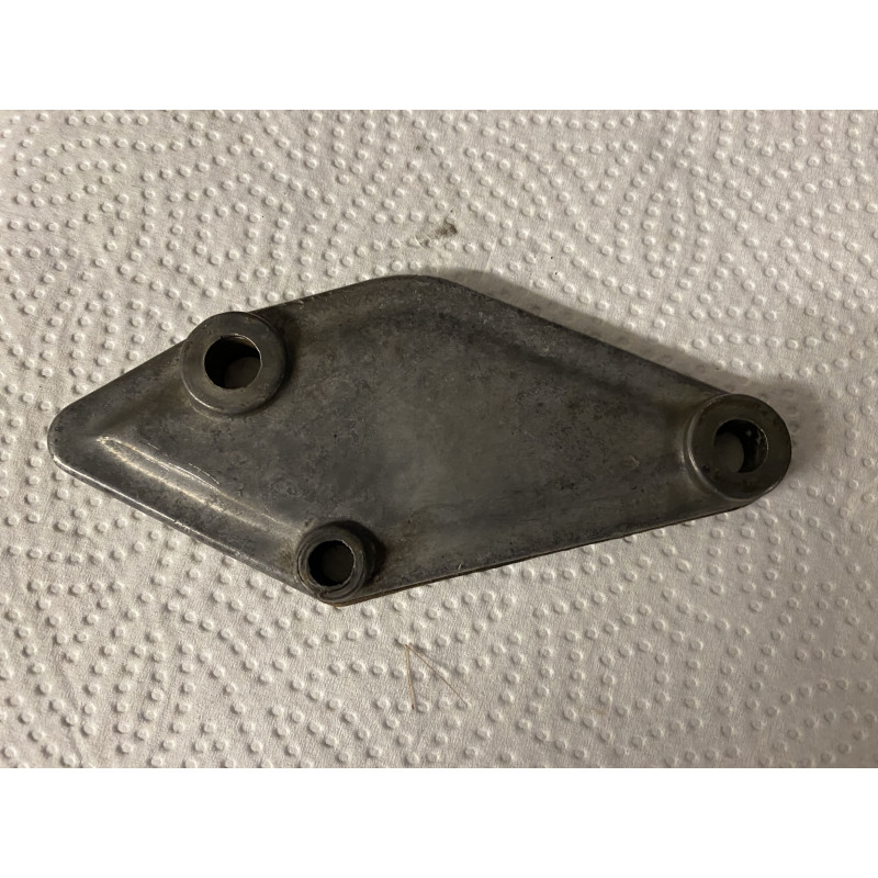 Fuel pump blanking plate at cylinder head, 750 Veloce