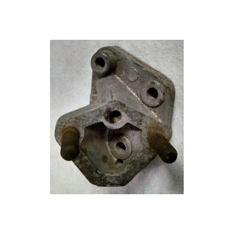 Adapter for fuel pump mounting position at engine block