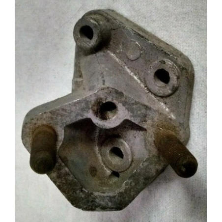 Adapter for fuel pump mounting position at engine block