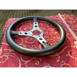 Steering wheel leather Momo Targa - 35 cm - used
