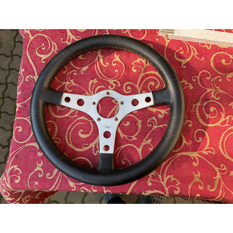 Steering wheel leather Momo Targa - 35 cm - used
