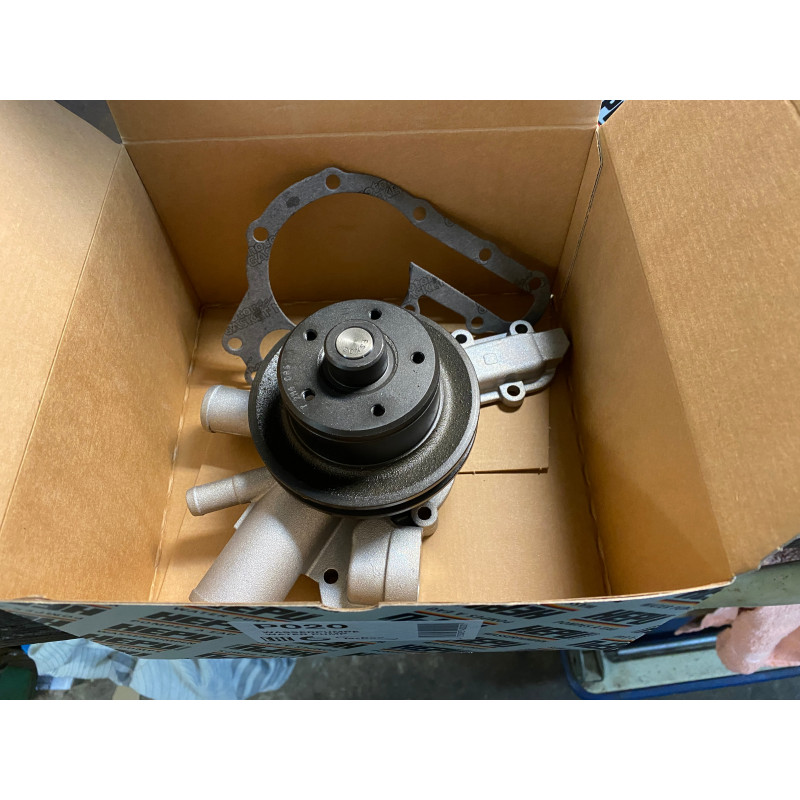 Wasserpumpe 105 mit 3 Anschlüssen für Wechselstrom Lima