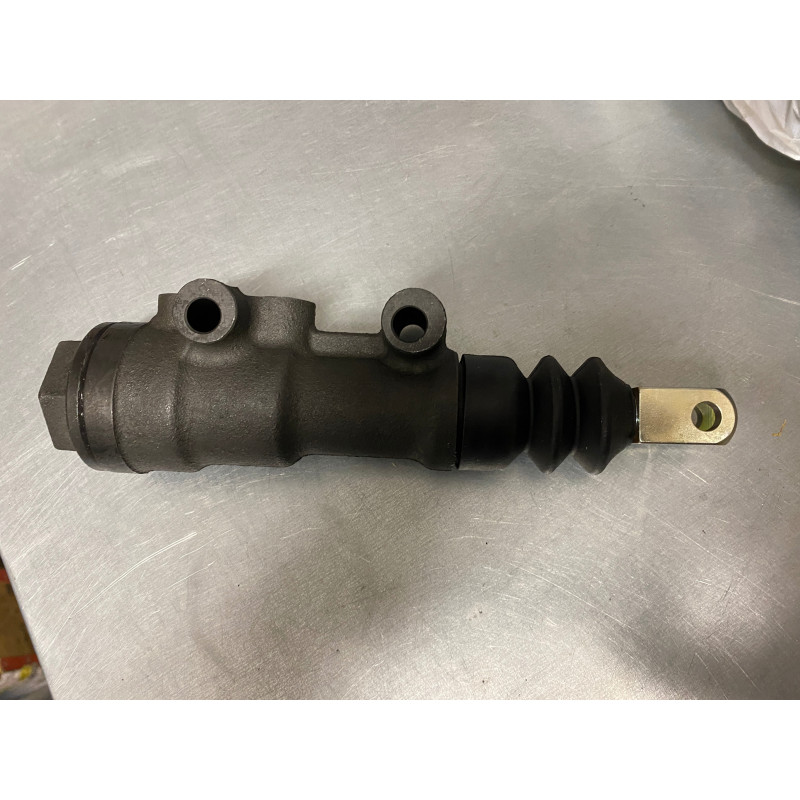 Master brake cylinder type Girling, 1" for cars with drum brake at front - "Normale"