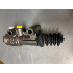 Master brake cylinder type...