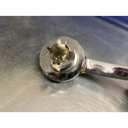 Window winder - cross attachment