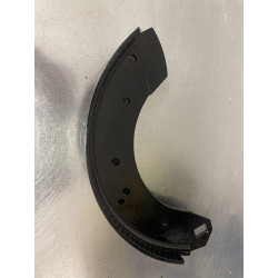 Bremsbeläge (Satz, 4 Stk.) inkl. Nieten, hinten für schmale Trommel mit Bremsback aus Stahl