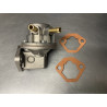 Mechanische Benzinpumpe am Motorblock