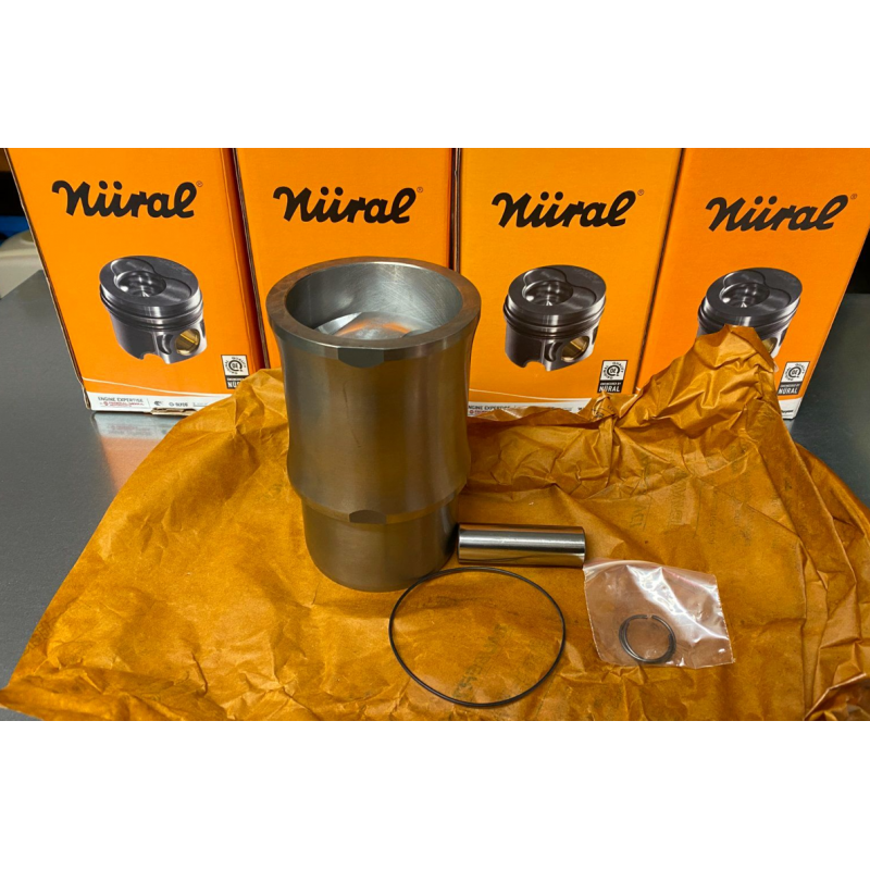 Kolben mit Laufbuchse 1300 (Satz mit 4 Stück)